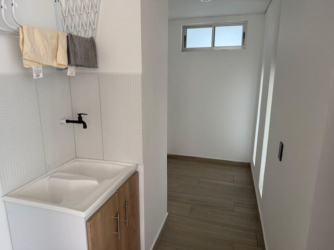 Casa de 3 alcobas en venta en Gualanday, Rionegro, 160 m² · foto 4 de 19