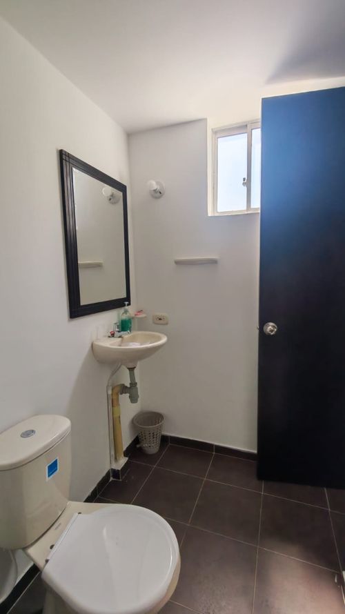 Apartamento de 2 alcobas en venta en Ricaurte, 55 m² · foto 11 de 17