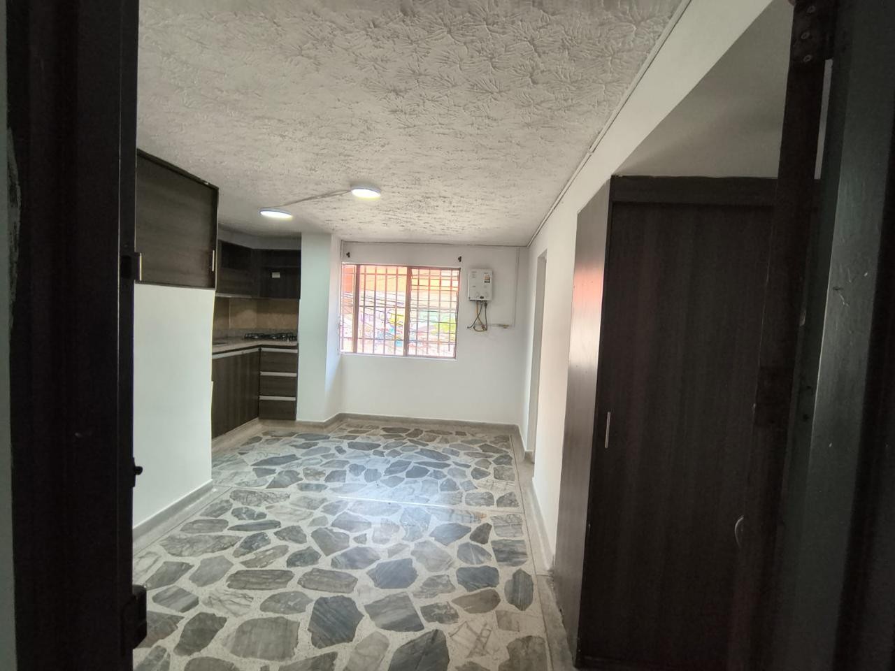 Apartaestudio en Arriendo en La castellana, Medellín