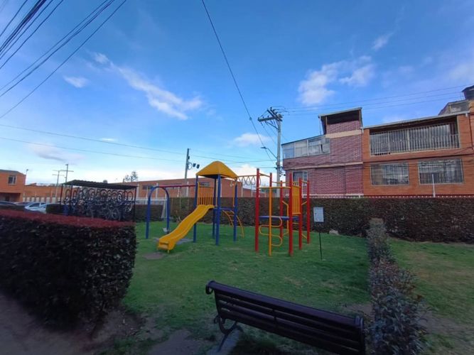 Casa de 3 alcobas en venta en La Florida, Funza, 57 m² · foto 11 de 13