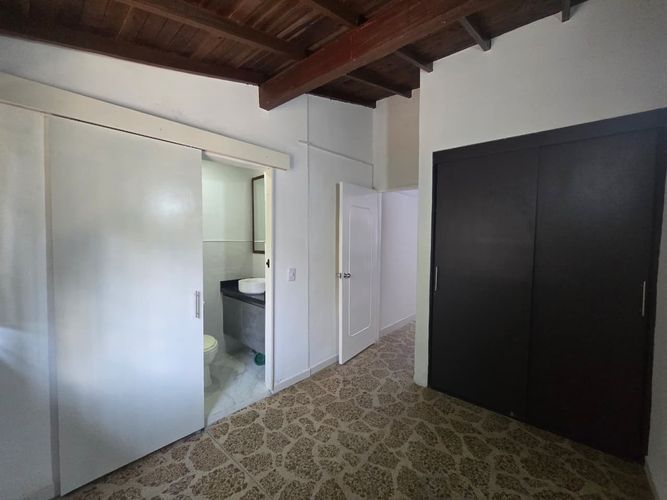 Oficina en arriendo en Belén, Medellín, 250 m² · foto 11 de 20
