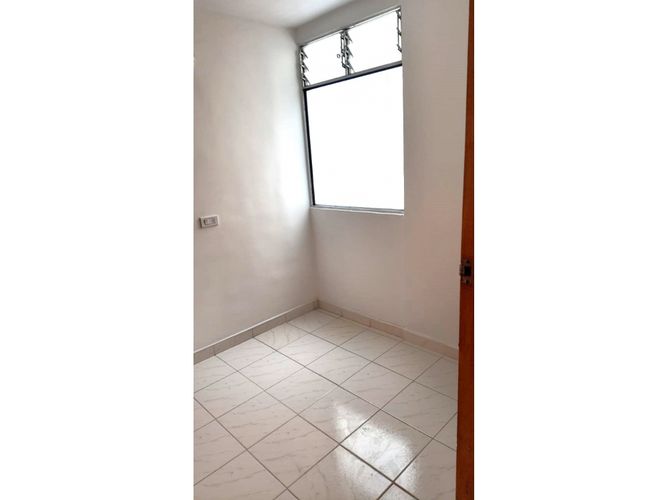 Apartamento en venta en Rodeo Alto, Medellín · foto 8 de 12