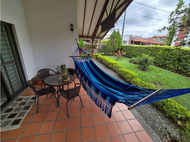 Casa de 3 alcobas en venta en El Caimo, Armenia, 218 m² · foto 12 de 22