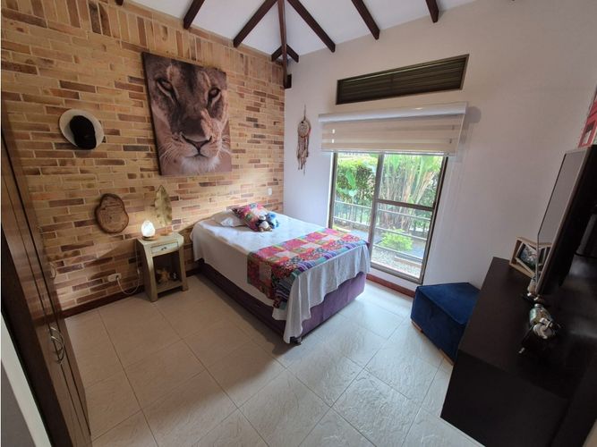 Casa de 3 alcobas en venta en El Caimo, Armenia, 218 m² · foto 14 de 22