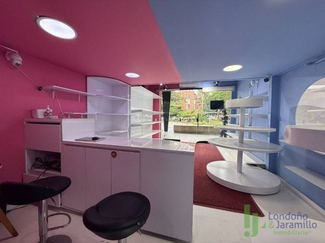 Local en venta en Los Colores, Medellín, 50 m² · foto 3 de 6