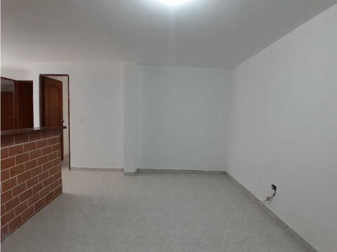 Apartamento de 2 alcobas en venta en Colon, Medellín, 66 m² · foto 6 de 15