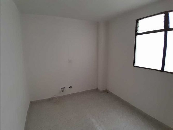 Apartamento de 2 alcobas en venta en Colon, Medellín, 66 m² · foto 9 de 15