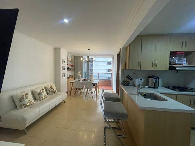 Apartaestudio en arriendo en El Poblado, Medellín, 53 m² · foto 12 de 12