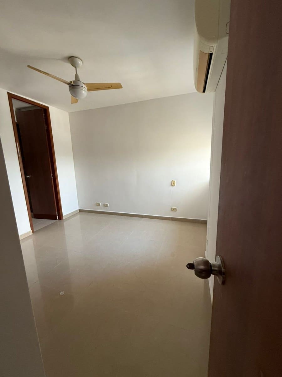 Apartamento en venta en Conjunto Residencial Plazuela Real, Cartagena · foto 8 de 13
