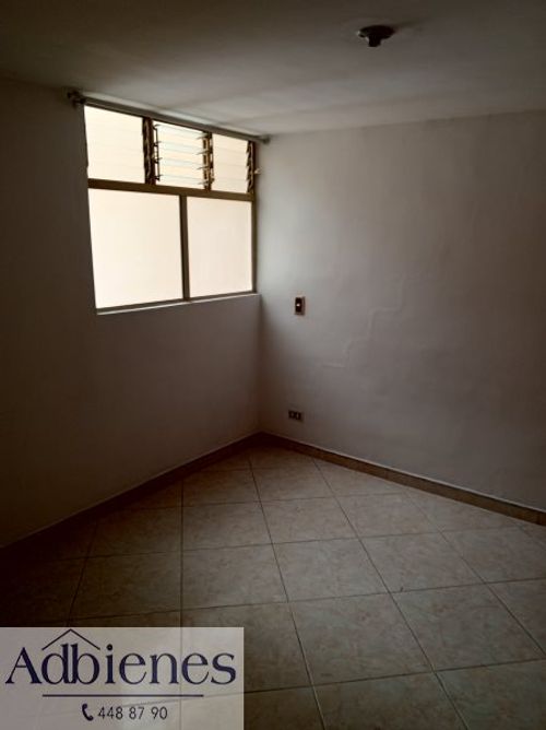 Edificio en venta en El Velodromo, Medellín · foto 9 de 17