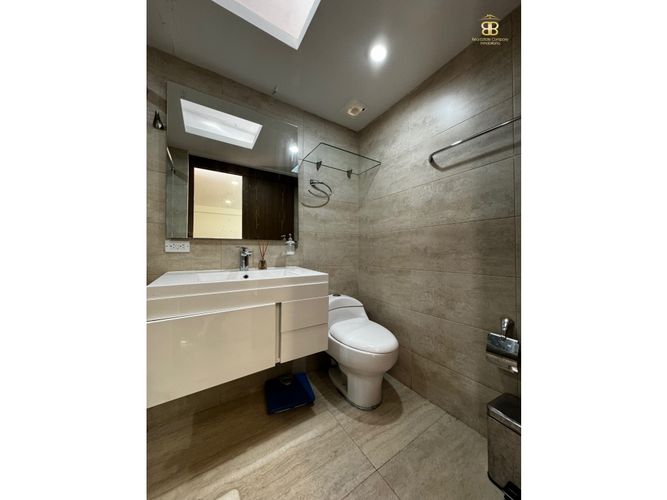 Casa de 5 alcobas en venta en Yerbabuena, Sopó, 458 m² · foto 6 de 24