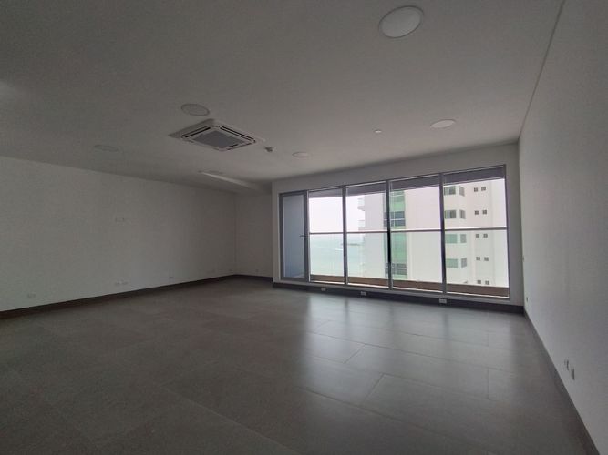Oficina en arriendo en Bocagrande, Cartagena, 60 m² · foto 4 de 12
