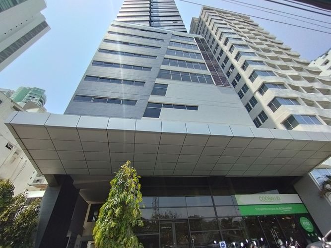 Oficina en arriendo en Bocagrande, Cartagena, 63 m² · foto 7 de 9
