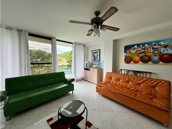 Apartamento de 2 alcobas en venta en Las Varas, Ricaurte, 105 m² · foto 4 de 24