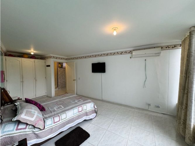 Apartamento de 2 alcobas en venta en Las Varas, Ricaurte, 105 m² · foto 14 de 24