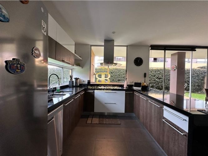 Casa de 3 alcobas en venta en Cerca De Piedra, Cajicá, 262 m² · foto 12 de 24
