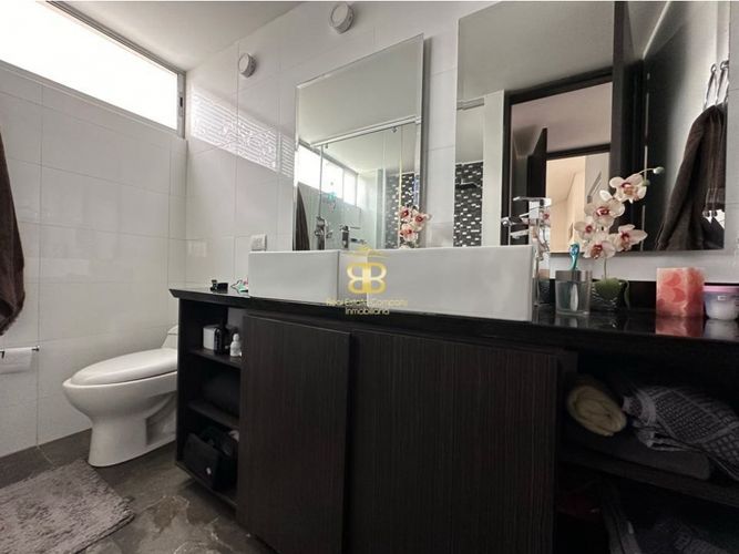 Casa de 3 alcobas en venta en Cerca De Piedra, Cajicá, 262 m² · foto 18 de 24