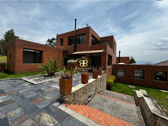 Casa en venta en San Jose De La Concepcion, La Calera · foto 2 de 24
