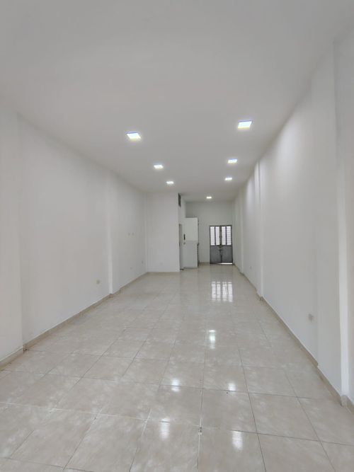 Local en arriendo en Quinta Oriental, Cúcuta, 30 m² · foto 2 de 4