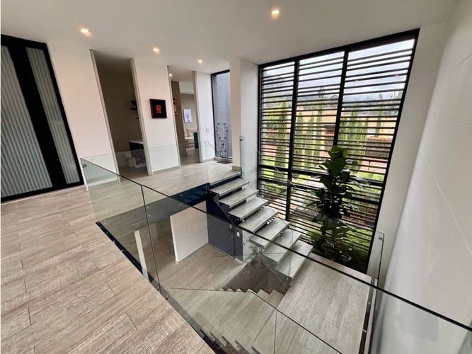 Casa de 4 alcobas en venta en Aposentos Parte Alta, Sopó, 360 m² · foto 4 de 24