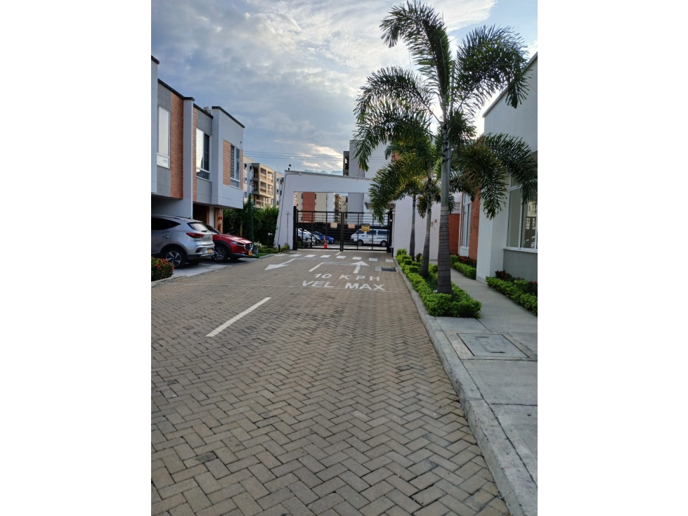 Casa en Venta en Ciudad Pacífica, Cali
