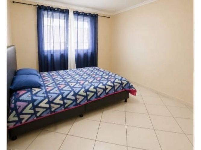 Casa de 4 alcobas en venta en La Candelaria, Medellín, 180 m² · foto 3 de 17
