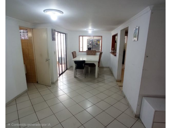 Casa de 4 alcobas en venta en La Candelaria, Medellín, 180 m² · foto 6 de 17