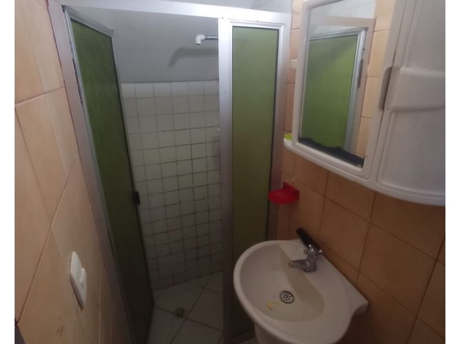 Casa de 4 alcobas en venta en La Candelaria, Medellín, 180 m² · foto 11 de 17