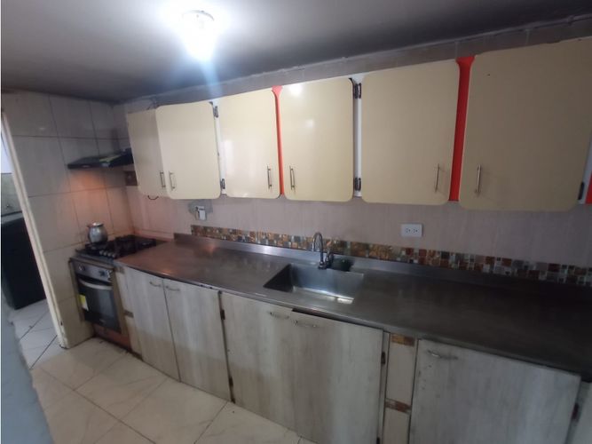 Casa de 4 alcobas en venta en La Candelaria, Medellín, 180 m² · foto 14 de 17