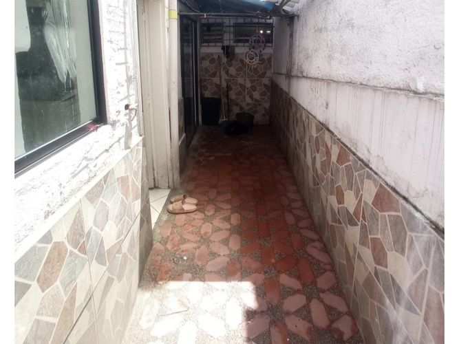 Casa de 4 alcobas en venta en La Candelaria, Medellín, 180 m² · foto 16 de 17