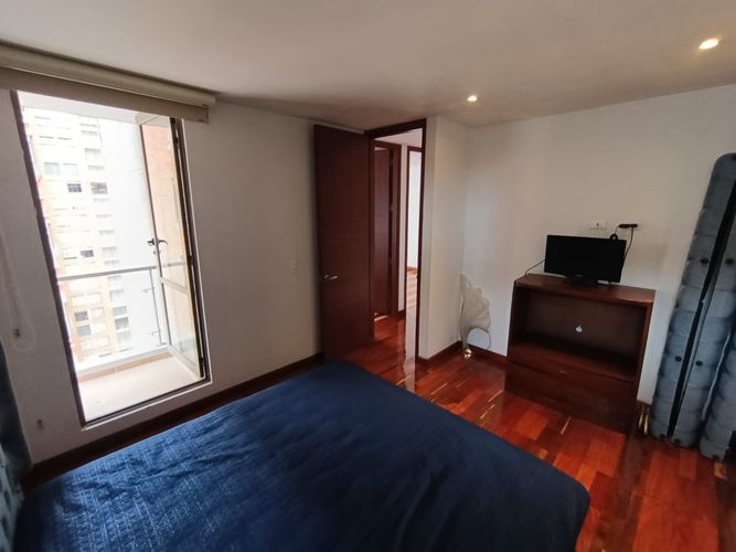 Apartamento de 3 alcobas en venta en Gratamira, Bogotá, 87 m² · foto 4 de 24