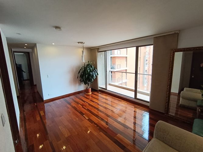 Apartamento de 3 alcobas en venta en Gratamira, Bogotá, 87 m² · foto 12 de 24