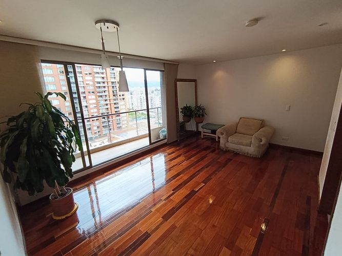 Apartamento de 3 alcobas en venta en Gratamira, Bogotá, 87 m² · foto 14 de 24
