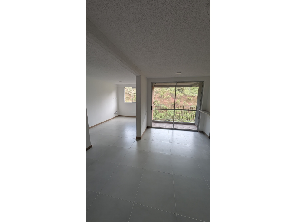 Apartamento en arriendo en Fontibon, Rionegro · foto 14 de 15