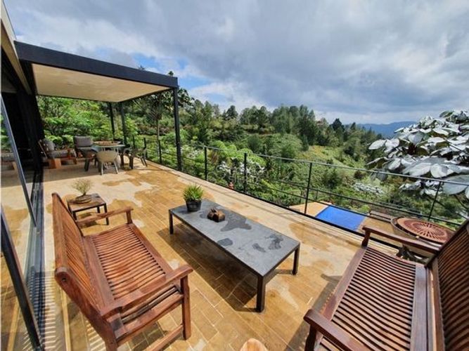 Finca en venta en El Retiro, 18500 m² · foto 4 de 24