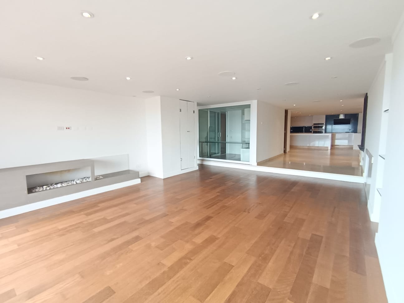Apartamento de 2 habitaciones en venta en El Refugio, Bogotá — imagen 1 de 26