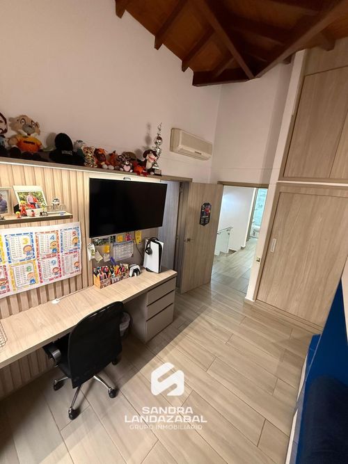 Casa de 4 alcobas en venta en Cañaveral, Floridablanca, 320 m² · foto 16 de 24