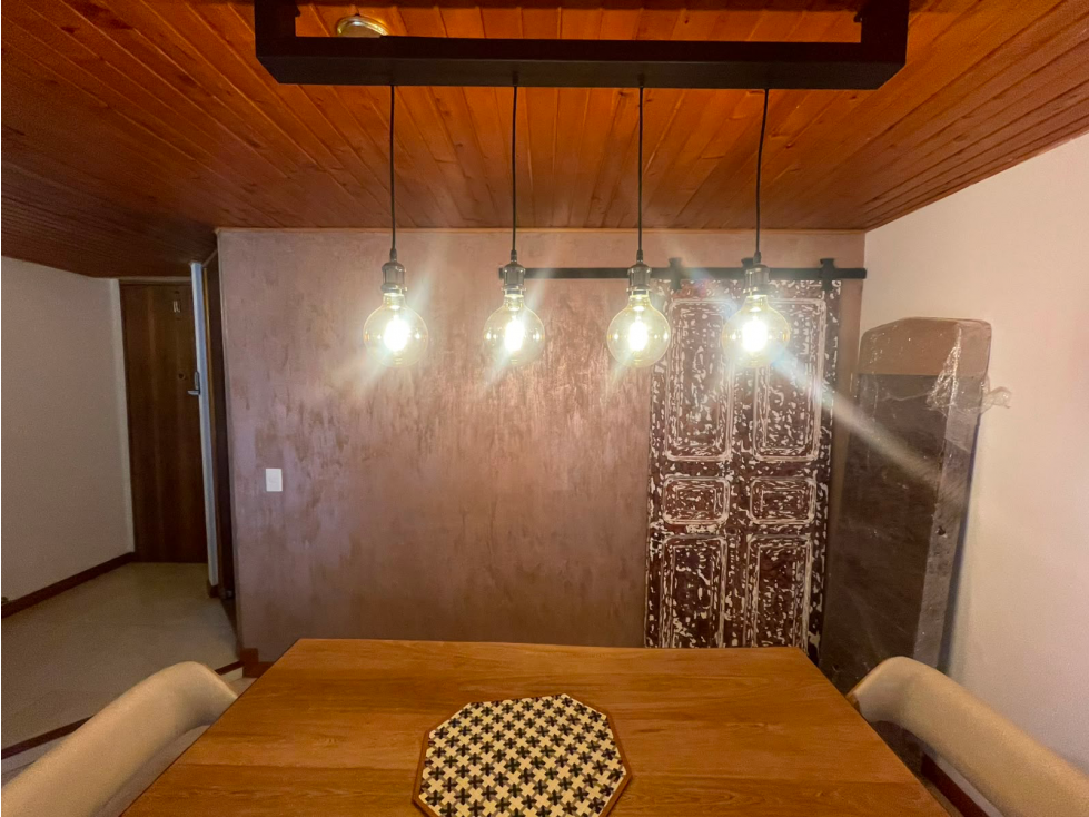 Casa en venta en Chicó Navarra, Bogotá · foto 5 de 23