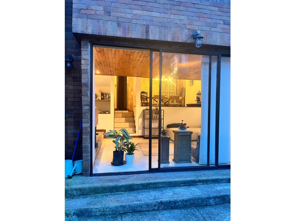 Casa en venta en Chicó Navarra, Bogotá · foto 10 de 23