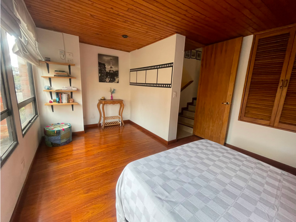 Casa en venta en Chicó Navarra, Bogotá · foto 15 de 23