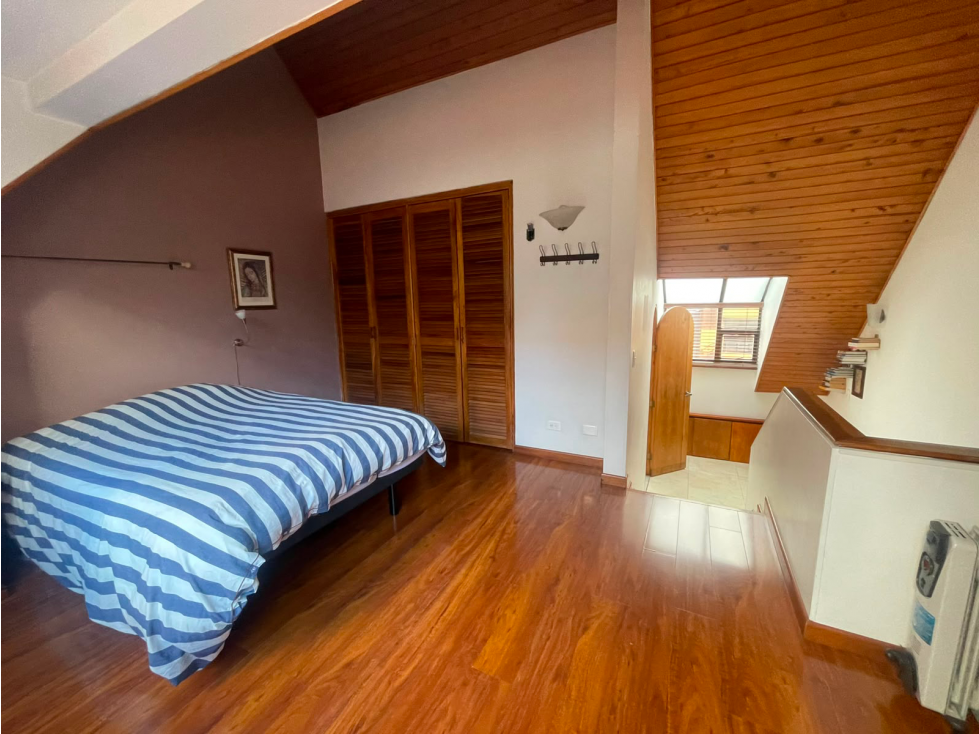 Casa en venta en Chicó Navarra, Bogotá · foto 22 de 23
