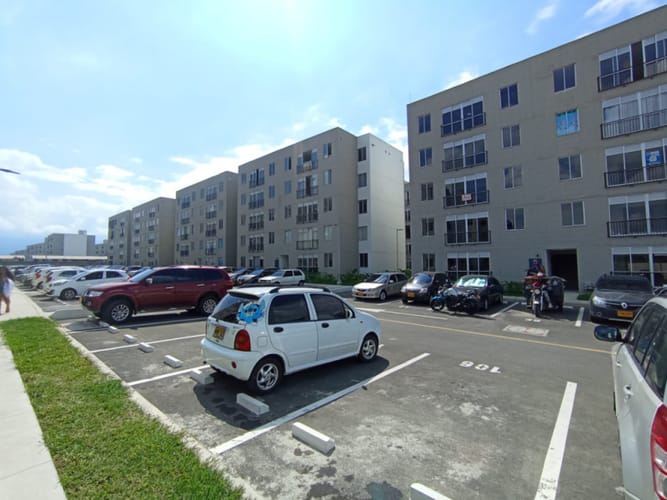 Apartamento de 2 alcobas en venta en Cr Las Flores Del Campestre I, Palmira, 50 m² · foto 5 de 24