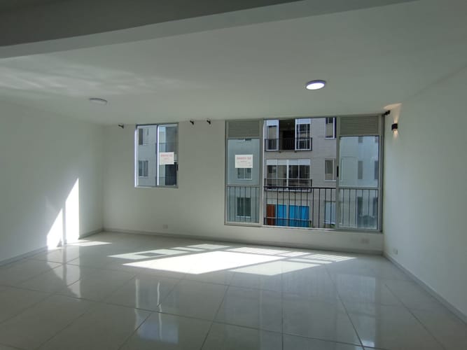 Apartamento de 2 alcobas en venta en Cr Las Flores Del Campestre I, Palmira, 50 m² · foto 11 de 24