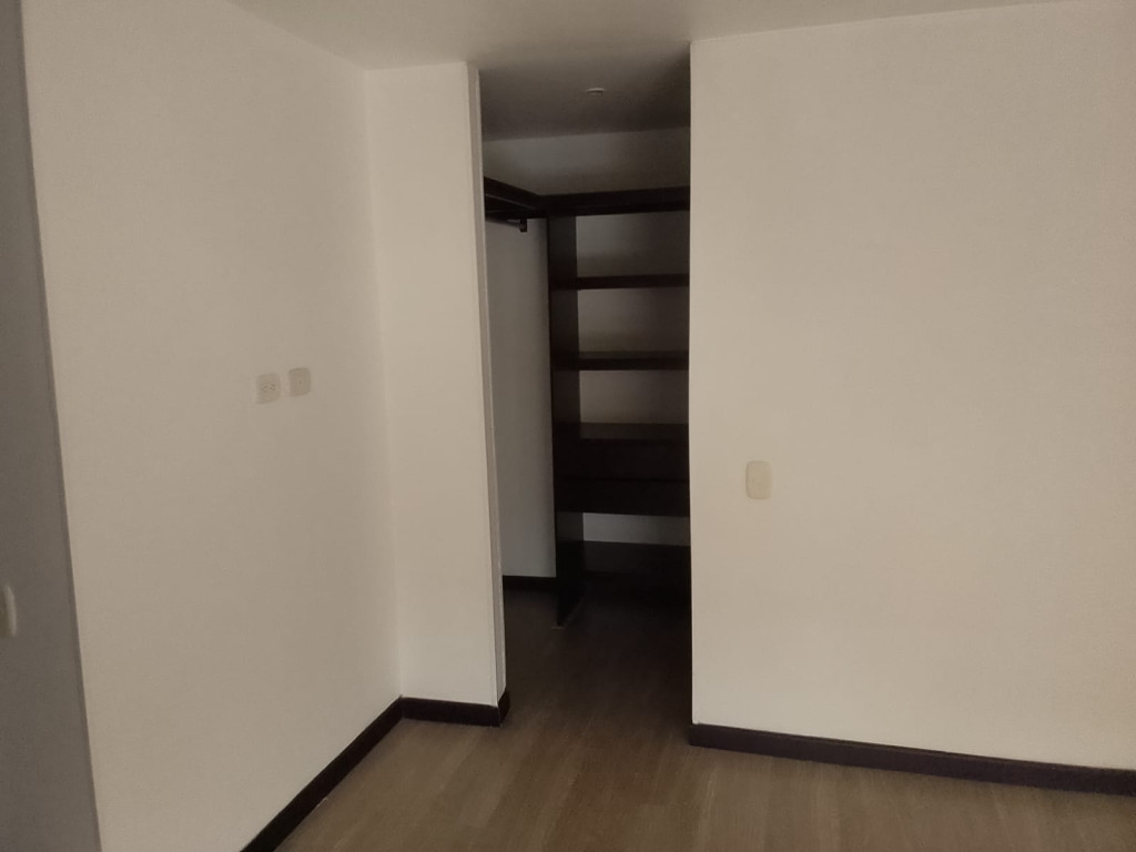Apartamento en venta en Capellania, Bogotá · foto 6 de 13