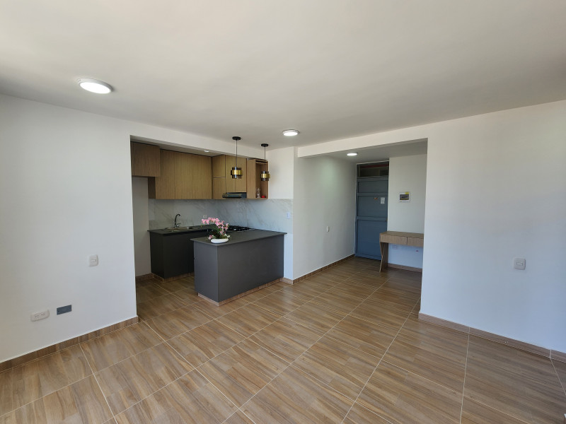 Apartamento en arriendo en Ciudad Mallorquin, Barranquilla · foto 6 de 19