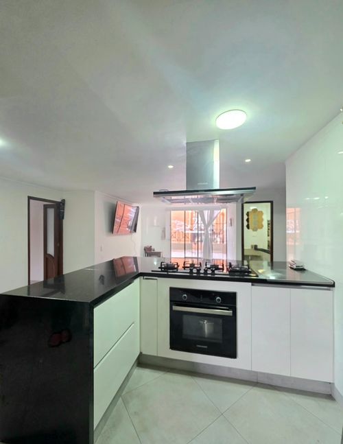 Apartamento de 3 alcobas en venta en Pablo Vi Norte, Bogotá, 114 m² · foto 9 de 24
