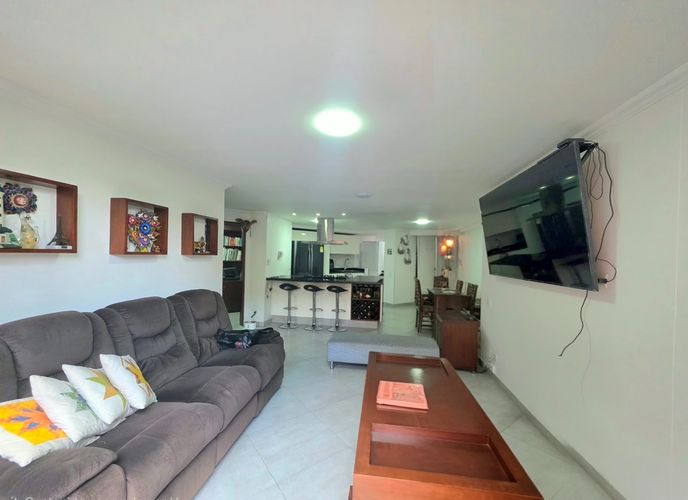 Apartamento de 3 alcobas en venta en Pablo Vi Norte, Bogotá, 114 m² · foto 3 de 24