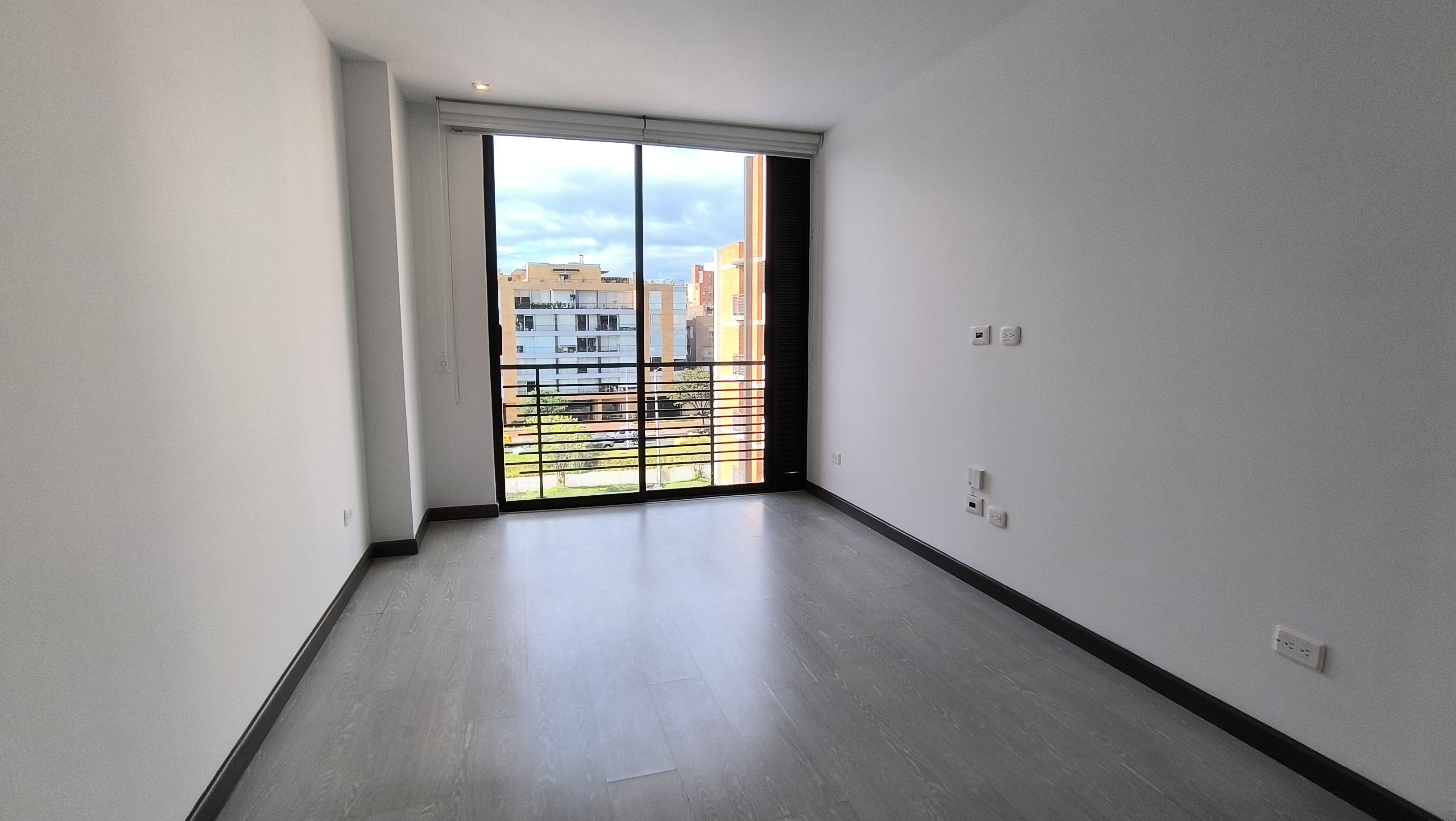 Apartamento en arriendo en Santa Barbara, Bogotá · foto 13 de 16