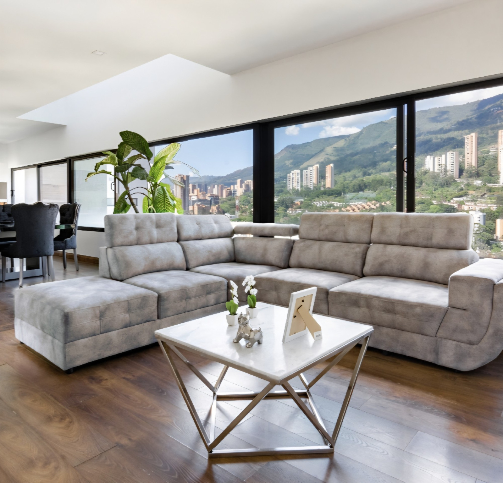 Departamento en venta con baja de precio en El Poblado