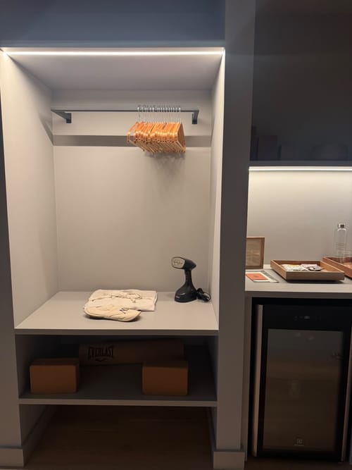 Apartamento de 2 alcobas en venta en El Poblado, Medellín, 92 m² · foto 17 de 24